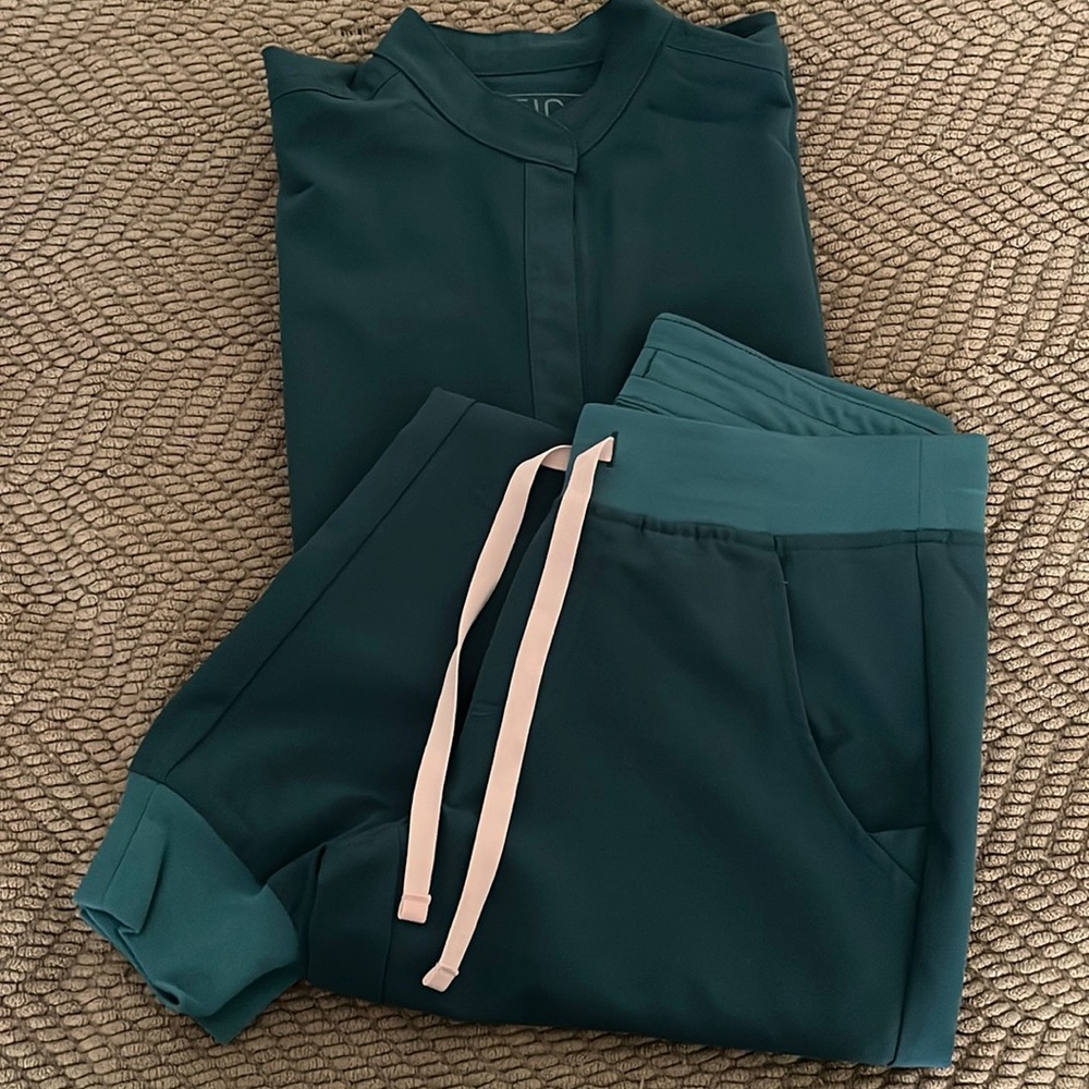 Figs Scrubs